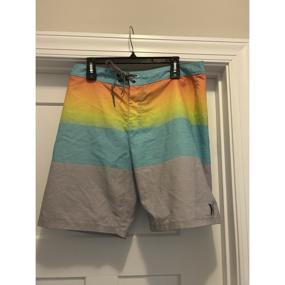 Hurley Weekender Board Shorts Size 32 Sunset Stripe Surf Swim Quick Dry Beach